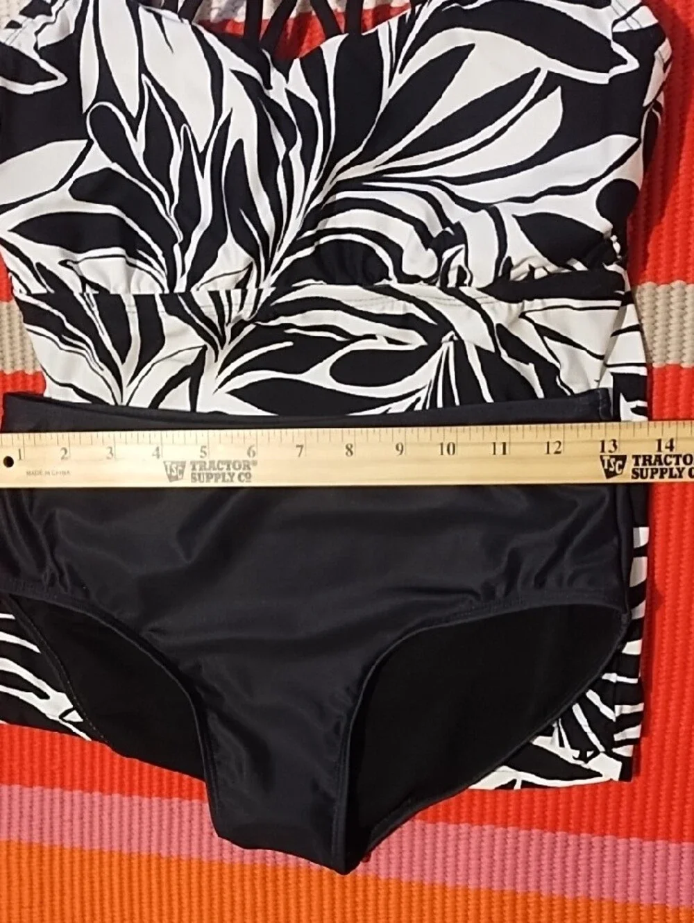 Black & White Leaf-Print Kids Swim Bikini Two-Piece VGC Girl's 12-13 Years.